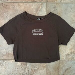 Women’s Cropped Bohemian Pacific Surf Wear Pacsun Tshirt, Gray, Size Medium